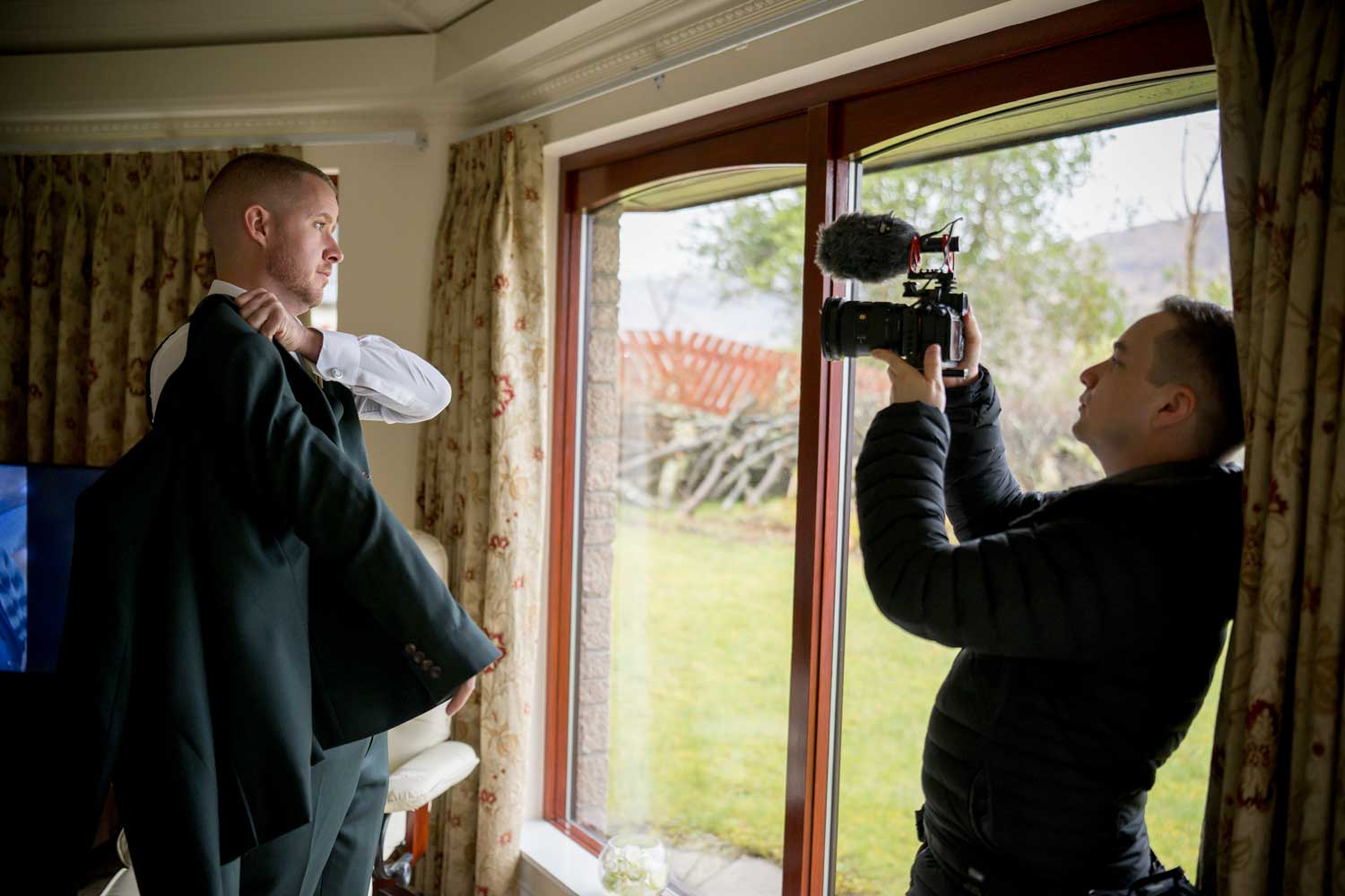 michael westcott filming groom prep in glencoe on an elopment